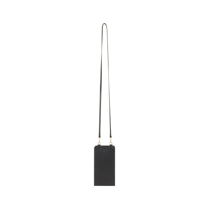 <tc>Black Vicky</tc>