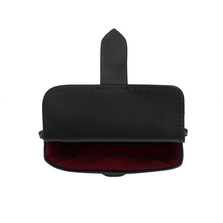<tc>Black Vicky</tc>